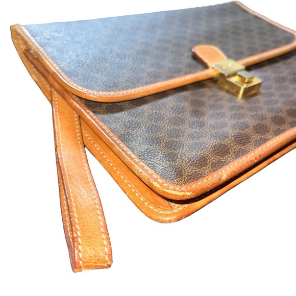 {Vintage Céline Triomphe Macadam Clutch Wristlet Bag Brown with Tan Leather Trim - Picture 3 of 13
